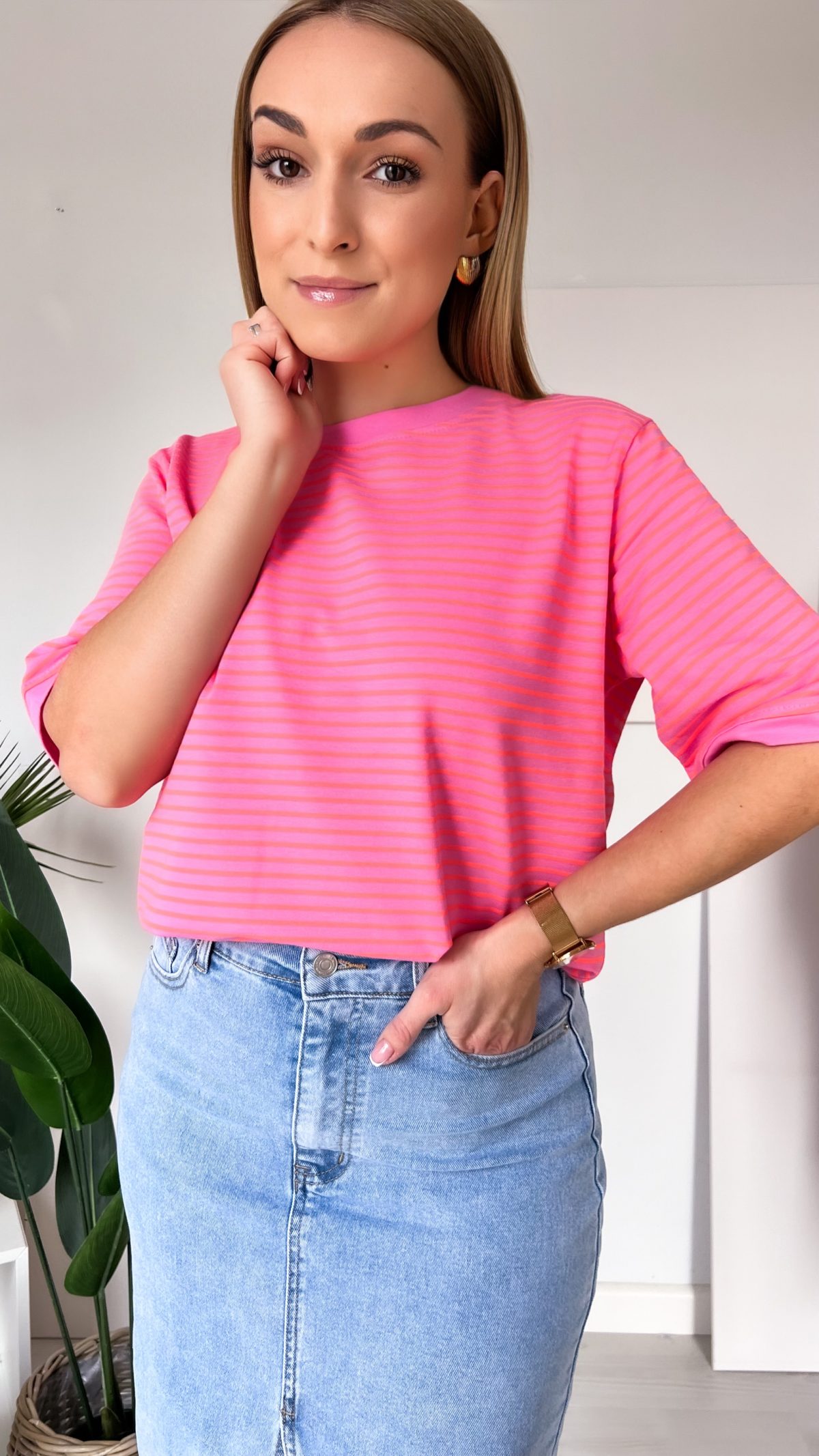 T-shirt  🔹 "Stripe Essential" różowy w pomarańczowe paski