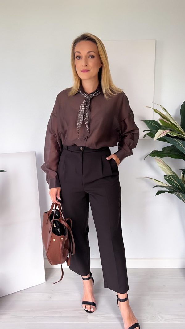 Eleganckie spodnie w kant głęboką czekolada