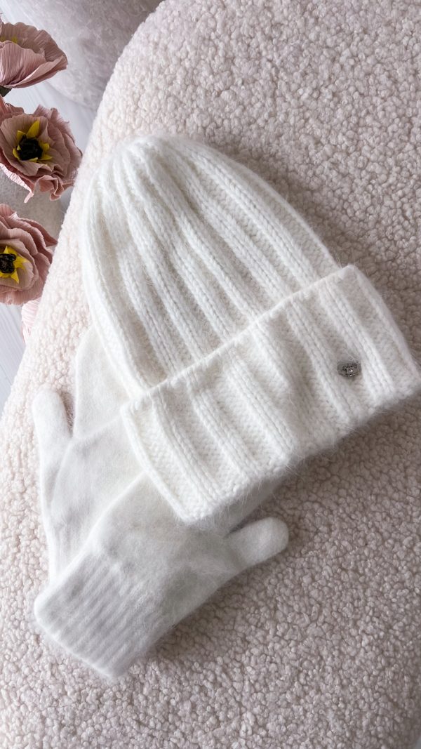 Komplet z angory 60% śmietanka