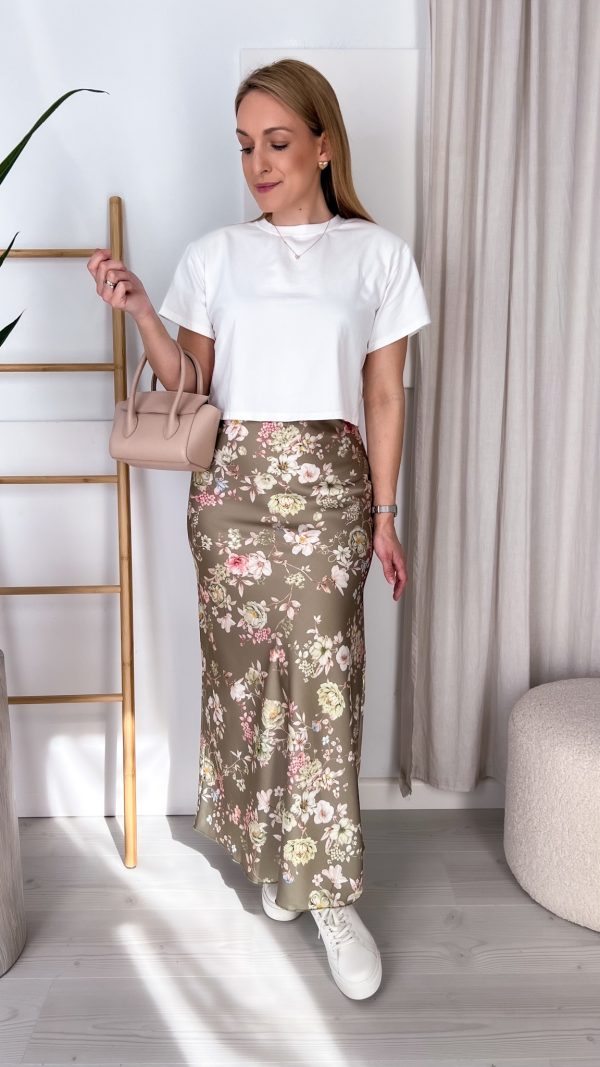 Satynowa spódnica maxi pistacjowa